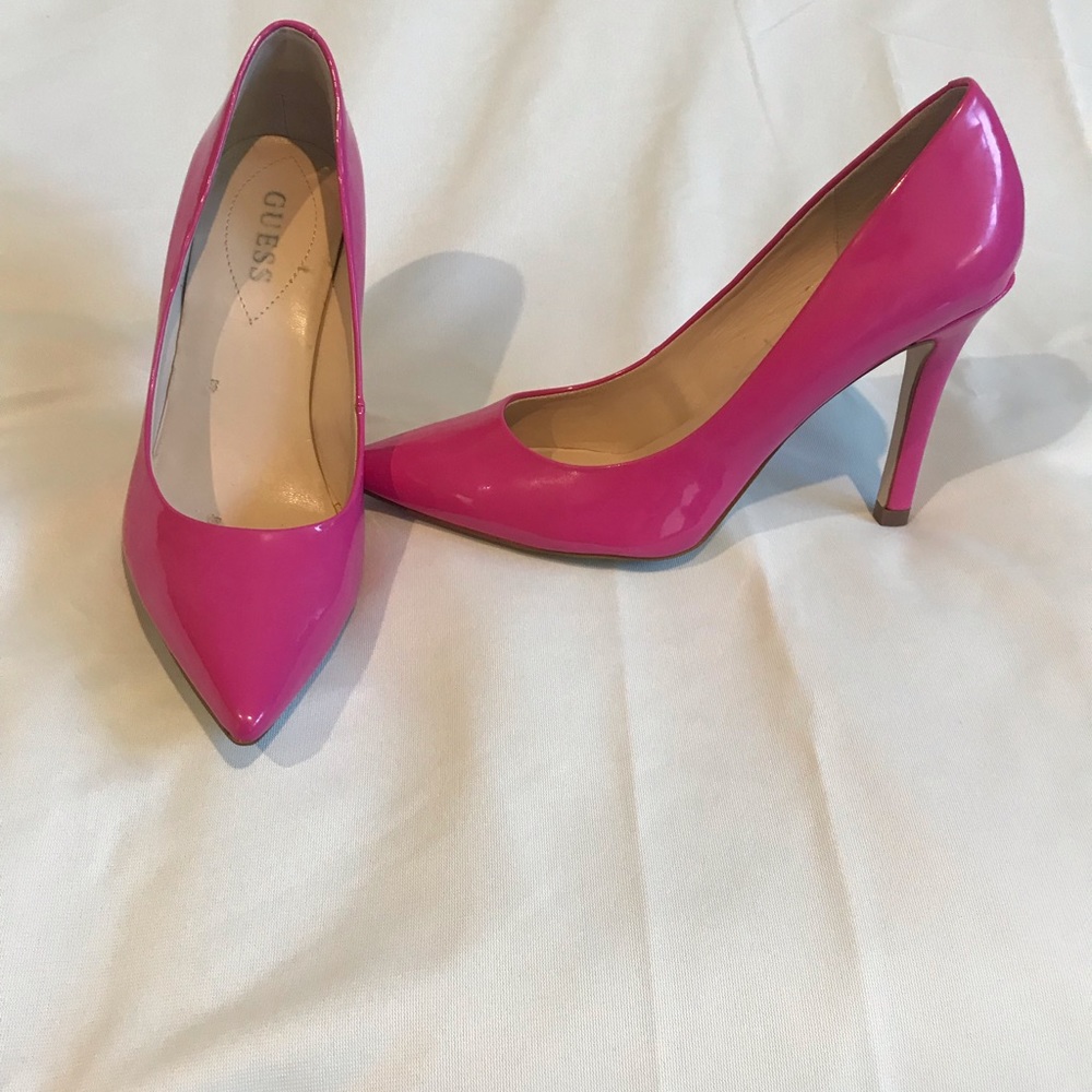 Worn once! Guess hot pink classic pumps